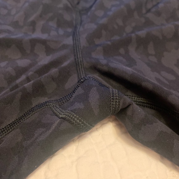 Lulu Lemon animal print capris - Picture 3 of 4